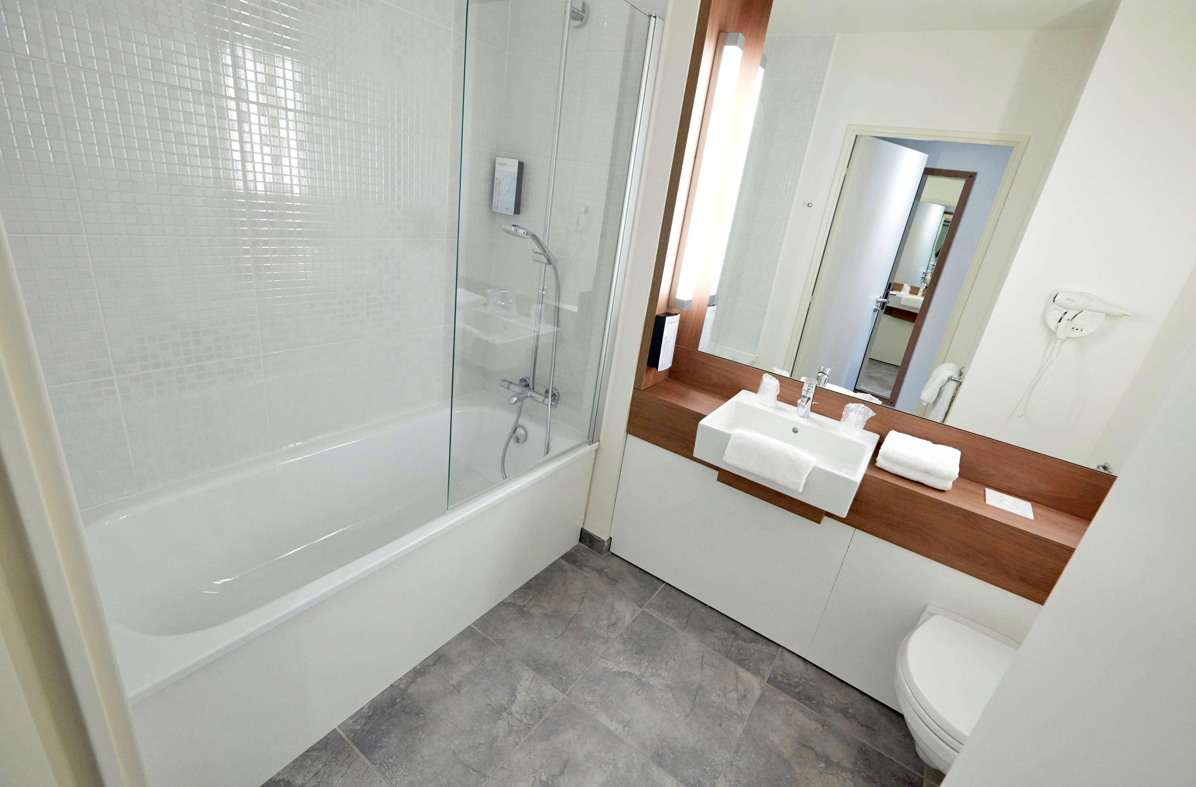Campanile Brest - Gouesnou Aeroport Hotel Ngoại thất bức ảnh